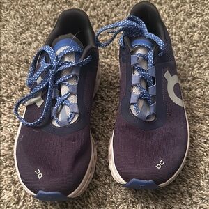 On Running Women's Blue and Gray Sneakers